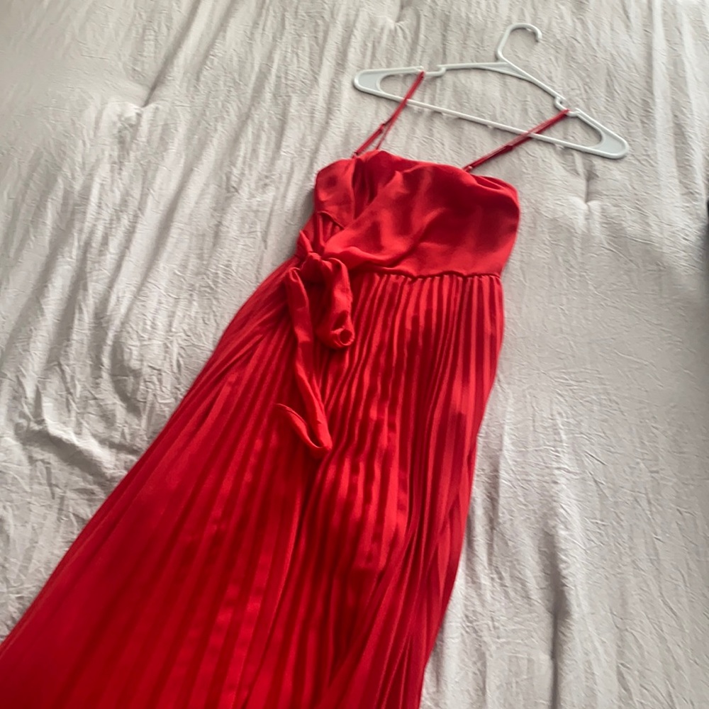 Red maxi